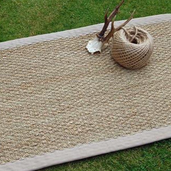 Nutscene® Natural Seagrass Rug
